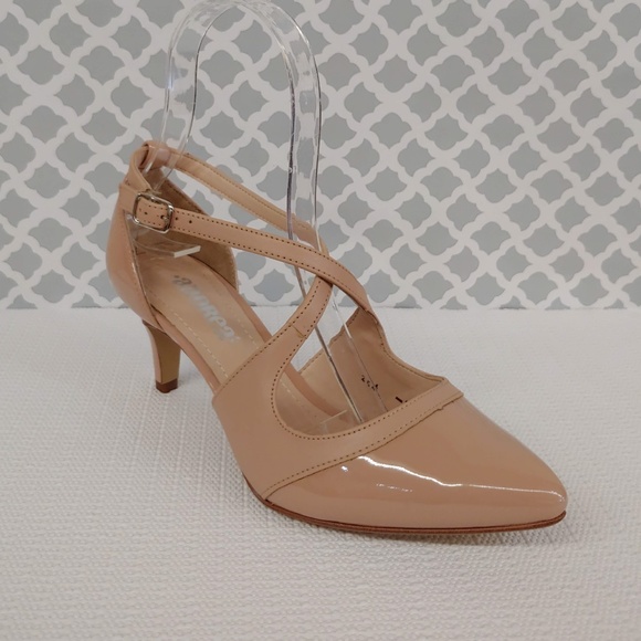 beige wide width heels